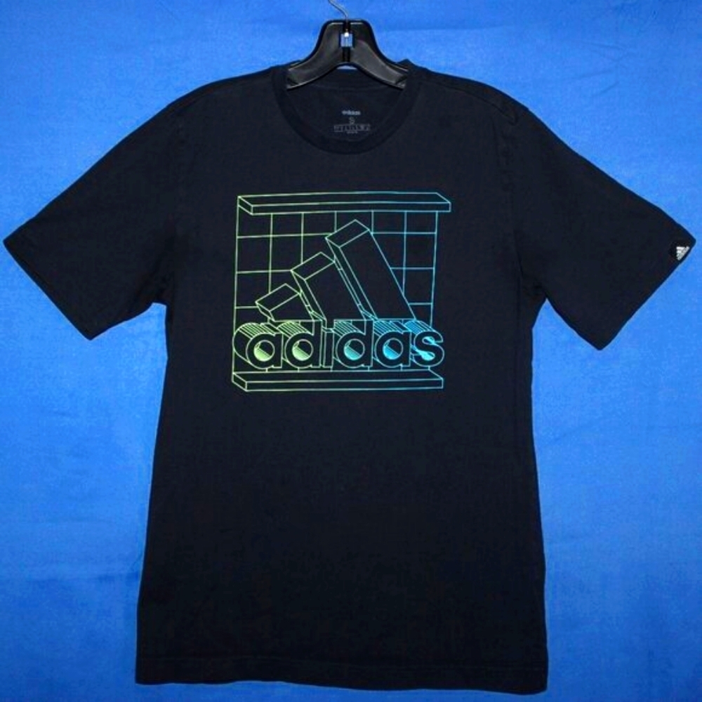 Adidas Graphic T-Shirt S